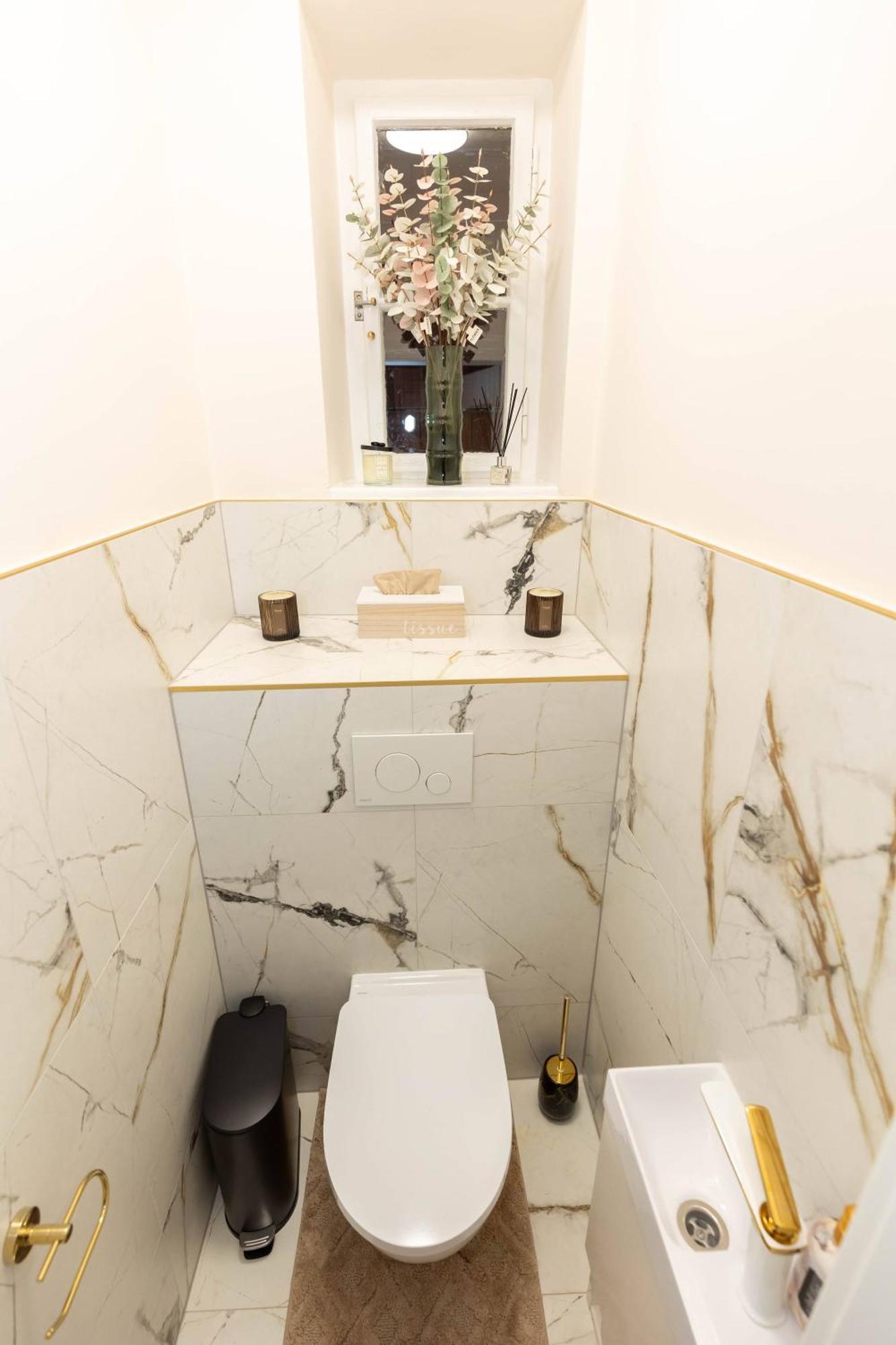 New, Stylish And Spacious Apartment Bratislava Bagian luar foto