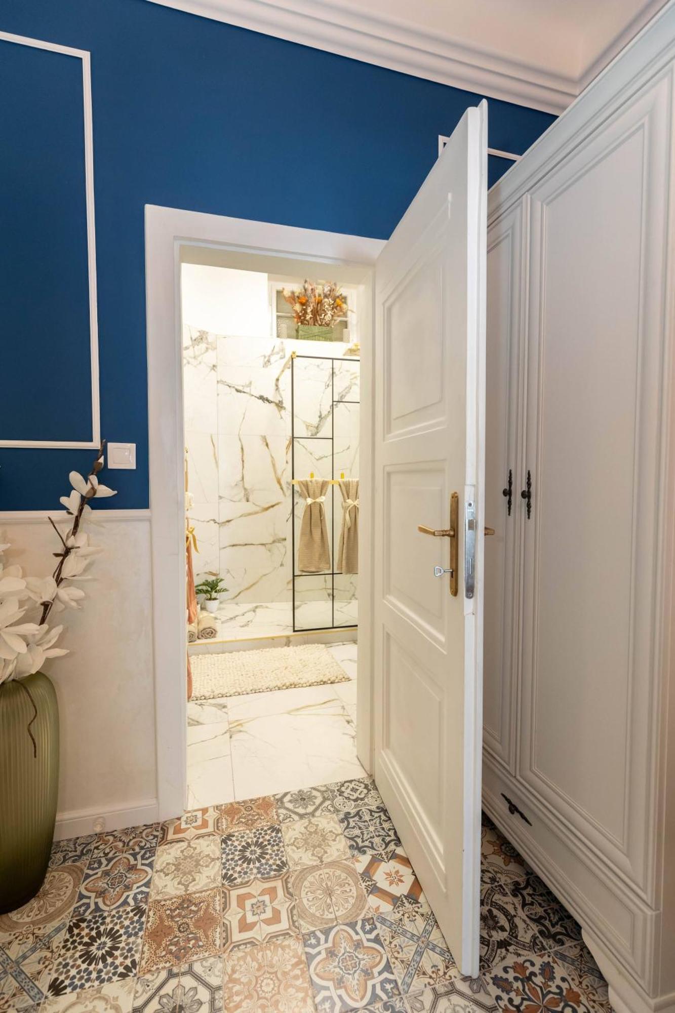 New, Stylish And Spacious Apartment Bratislava Bagian luar foto